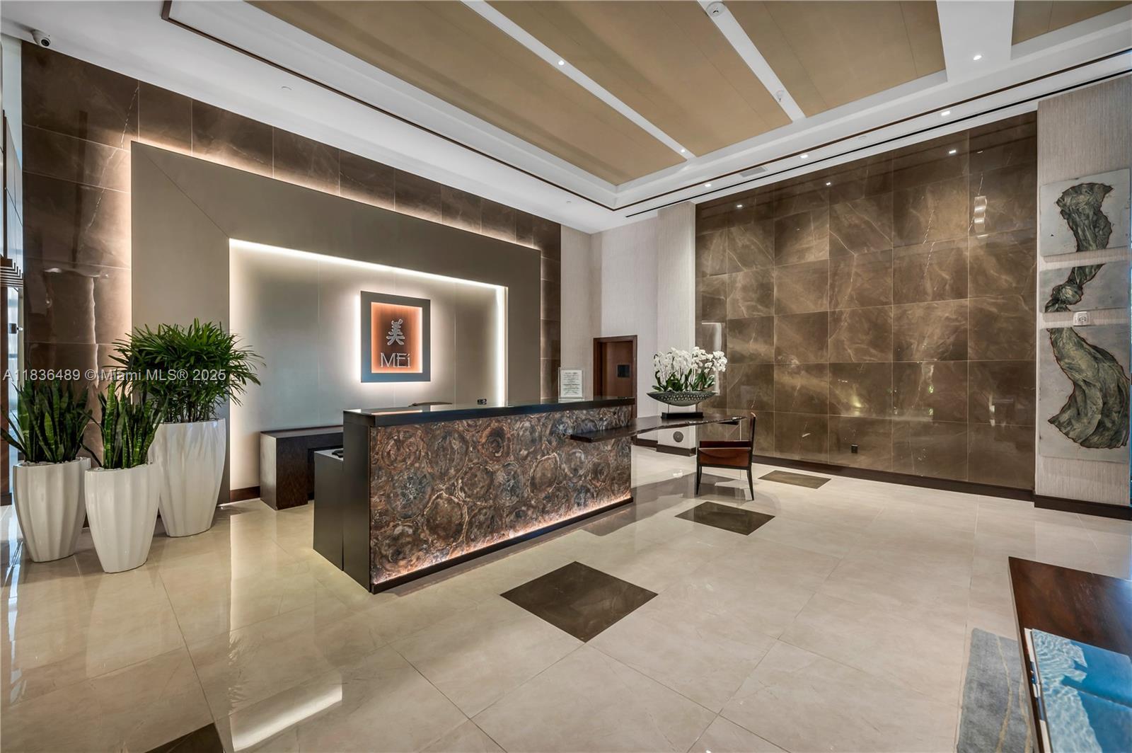 5875 Collins Ave #505, Miami Beach FL 33140