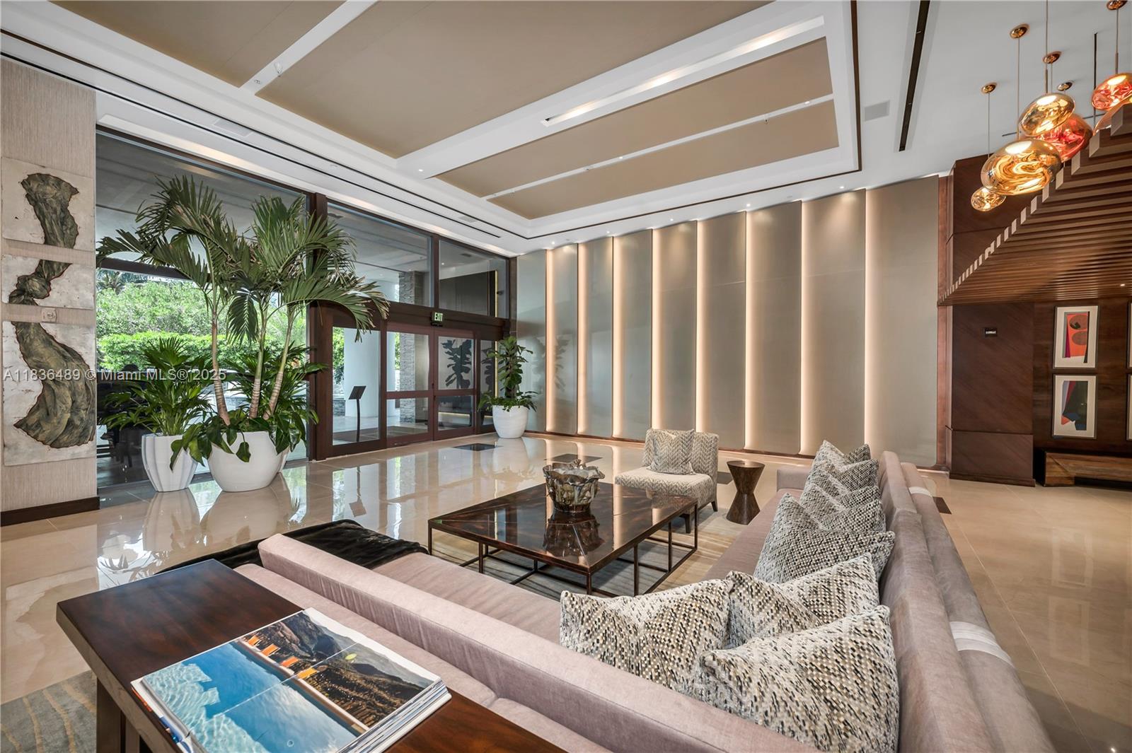 5875 Collins Ave #505, Miami Beach FL 33140