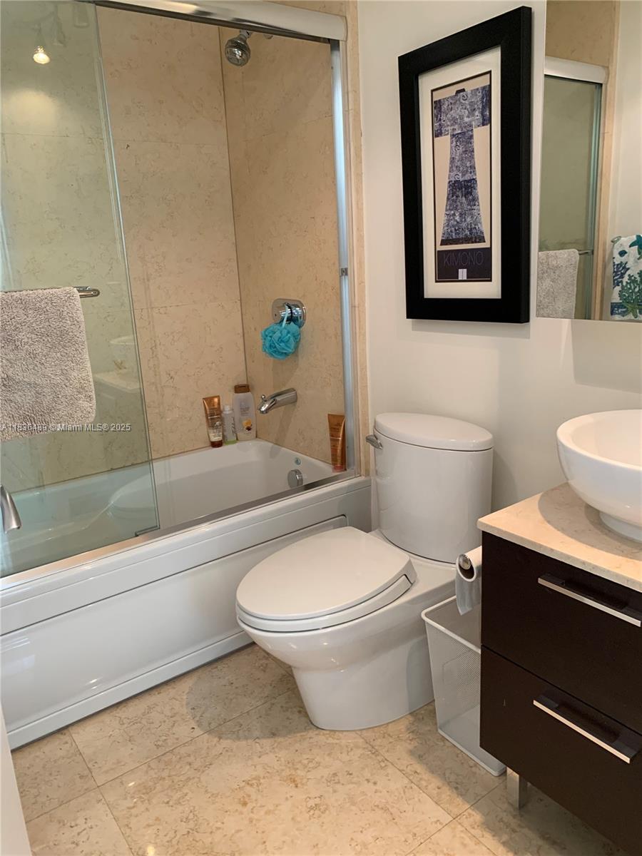 5875 Collins Ave #505, Miami Beach FL 33140