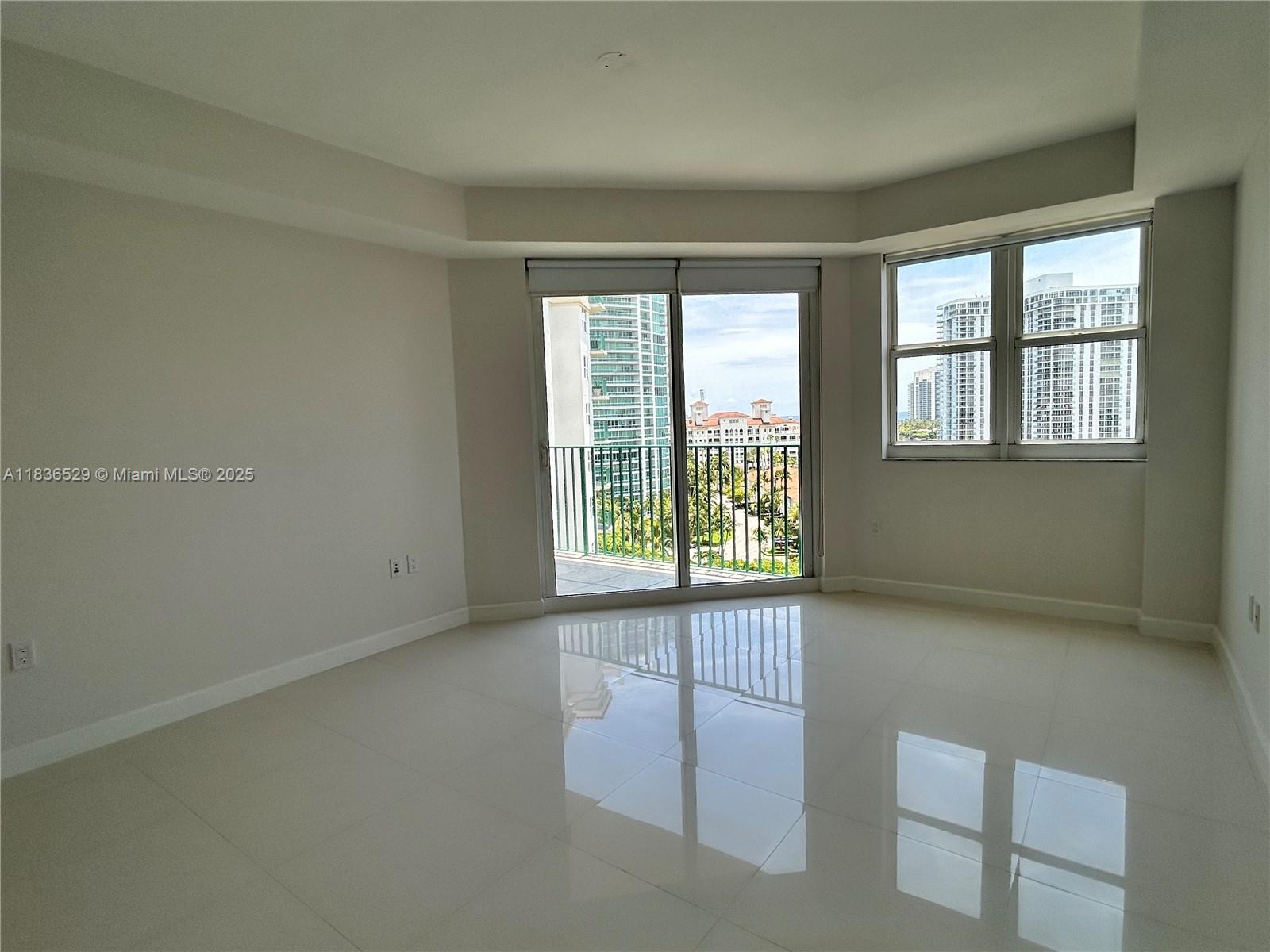 19900 E Country Club Dr #1005, Aventura FL 33180