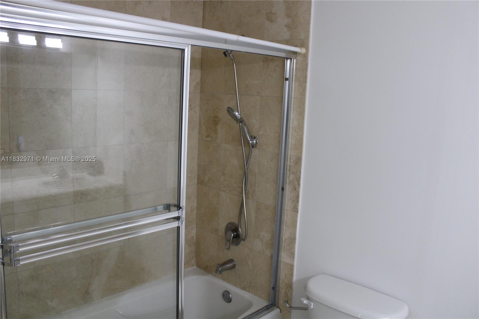 2475 Brickell Ave #1401, Miami FL 33129