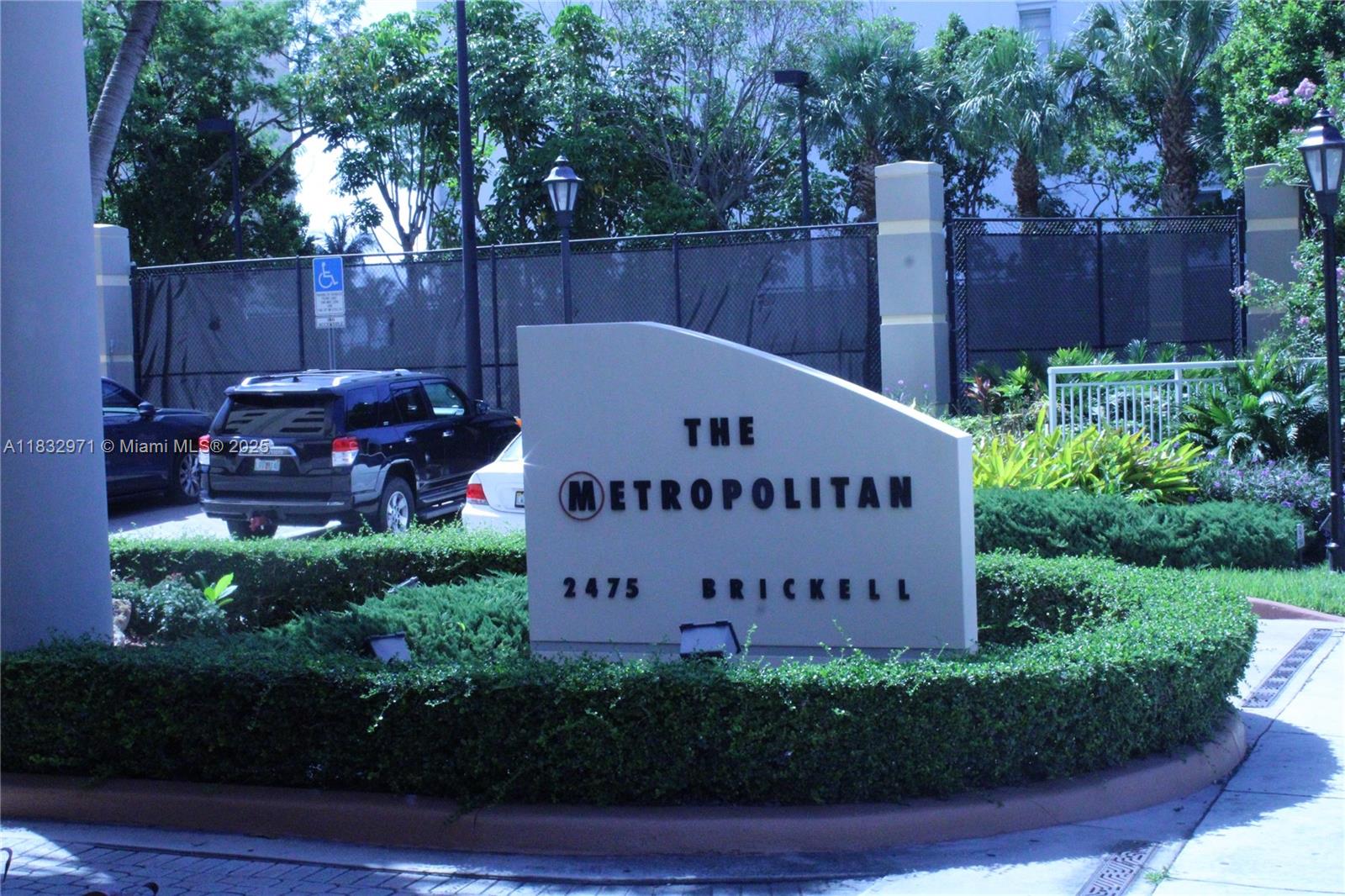 2475 Brickell Ave #1401, Miami FL 33129