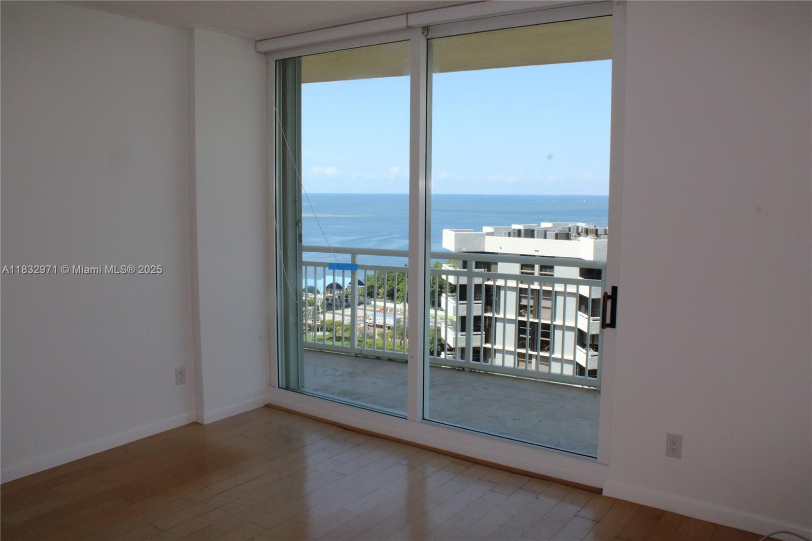 2475 Brickell Ave #1401, Miami FL 33129