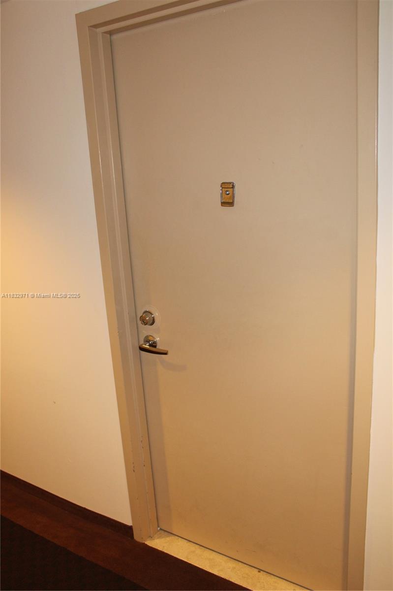 2475 Brickell Ave #1401, Miami FL 33129