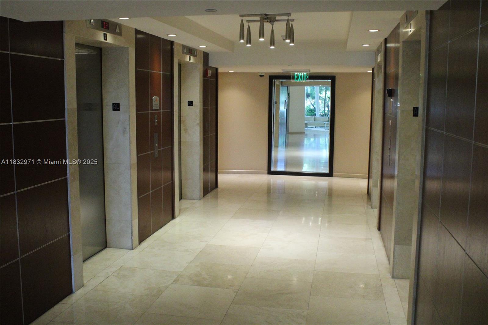 2475 Brickell Ave #1401, Miami FL 33129