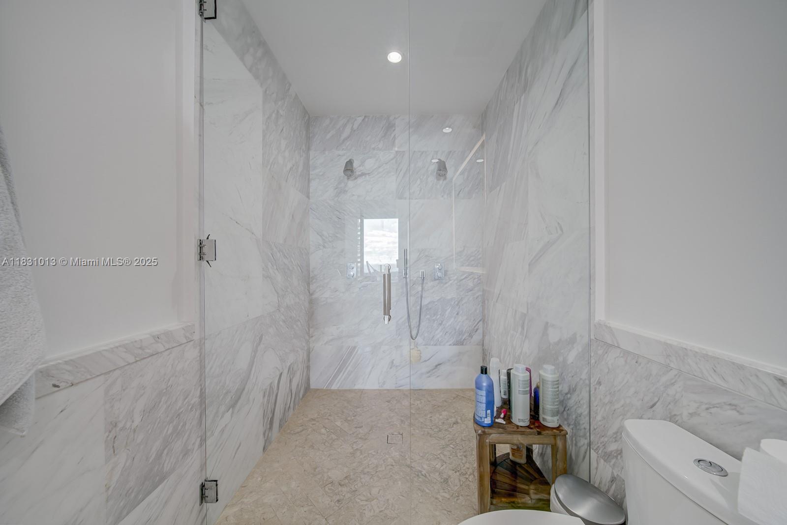 2831 S Bayshore Dr 1002