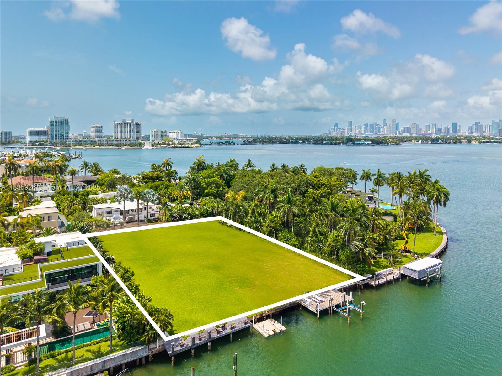 1839 + 183 24th Street Miami Beach, FL 33140