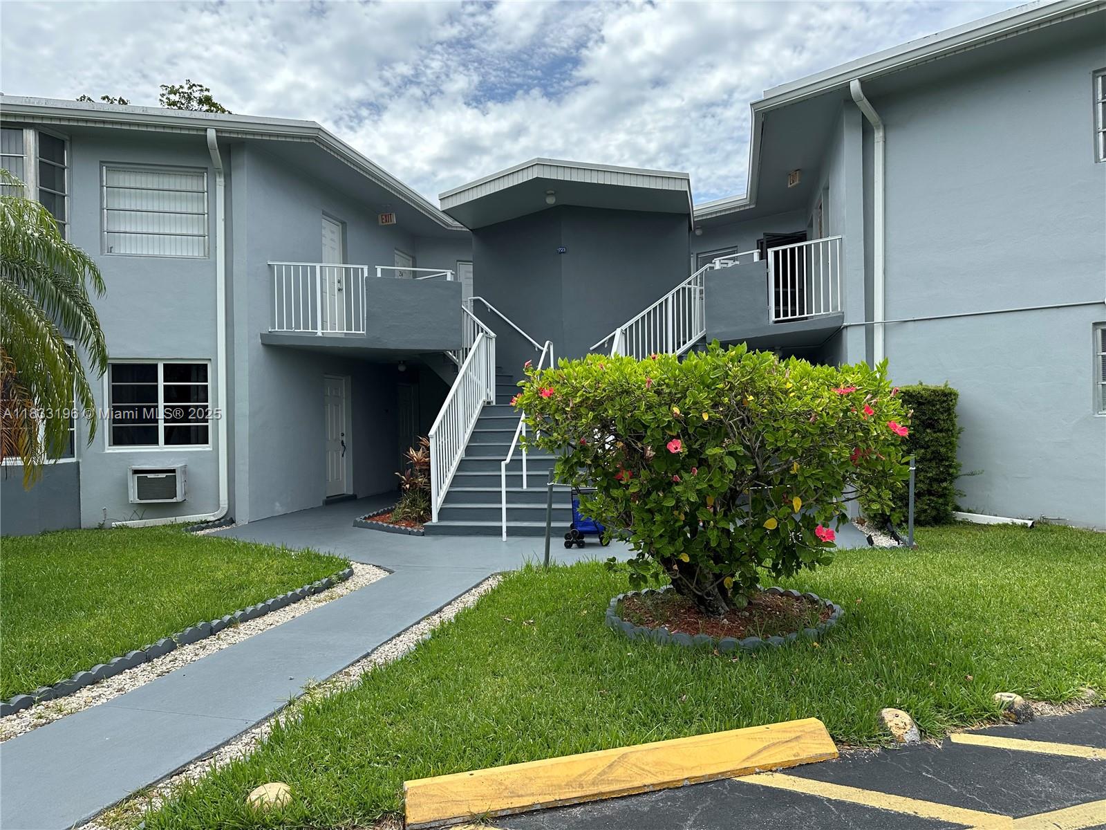 Property photo # 0