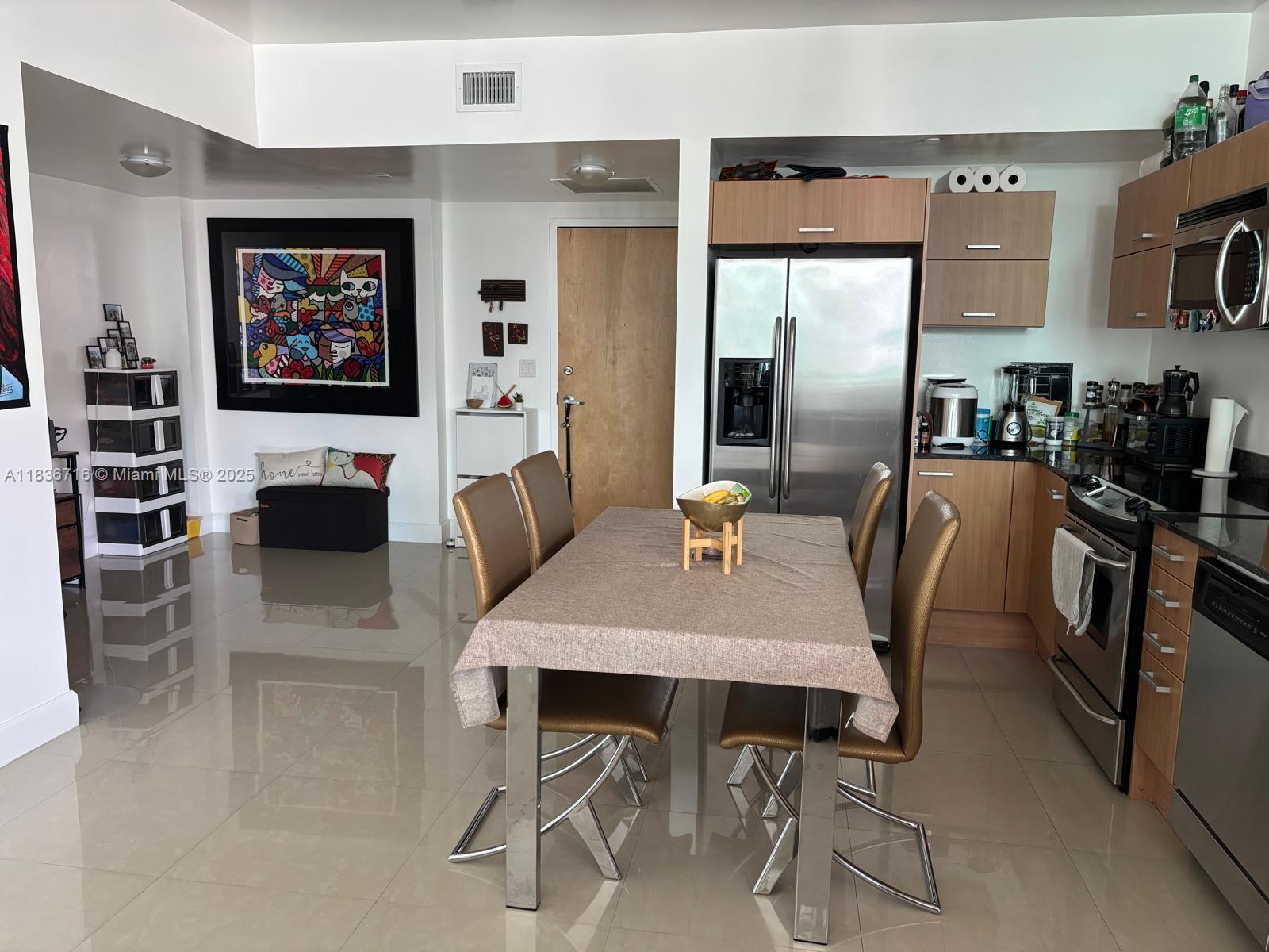 350 S Miami Ave #3908, Miami FL 33130