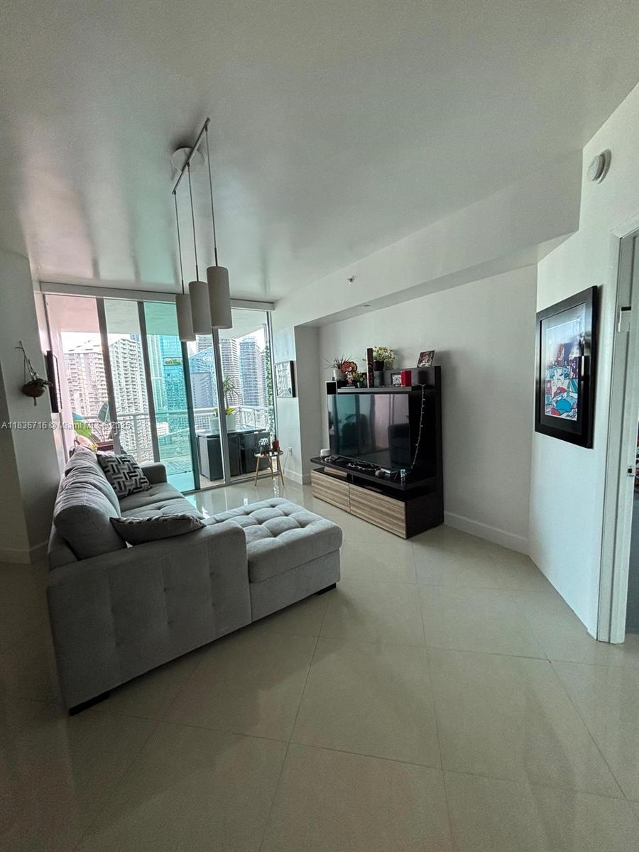 350 S Miami Ave #3908, Miami FL 33130
