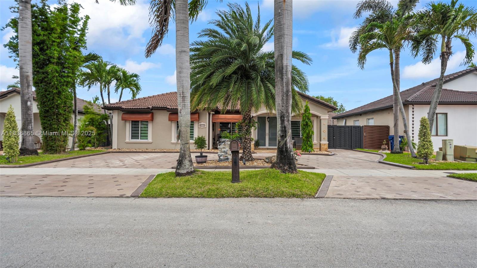 8775 NW 168th St