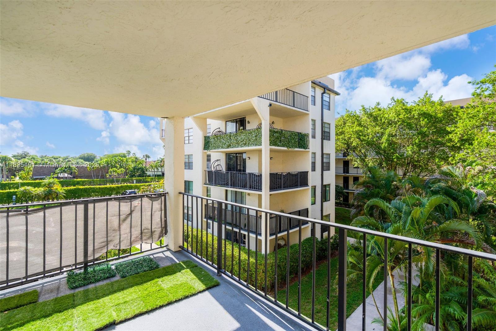 6190 Woodlands Blvd #311, Tamarac, Florida image 15