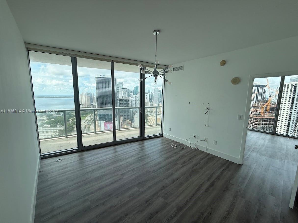 888 Biscayne Blvd #3901, Miami FL 33132