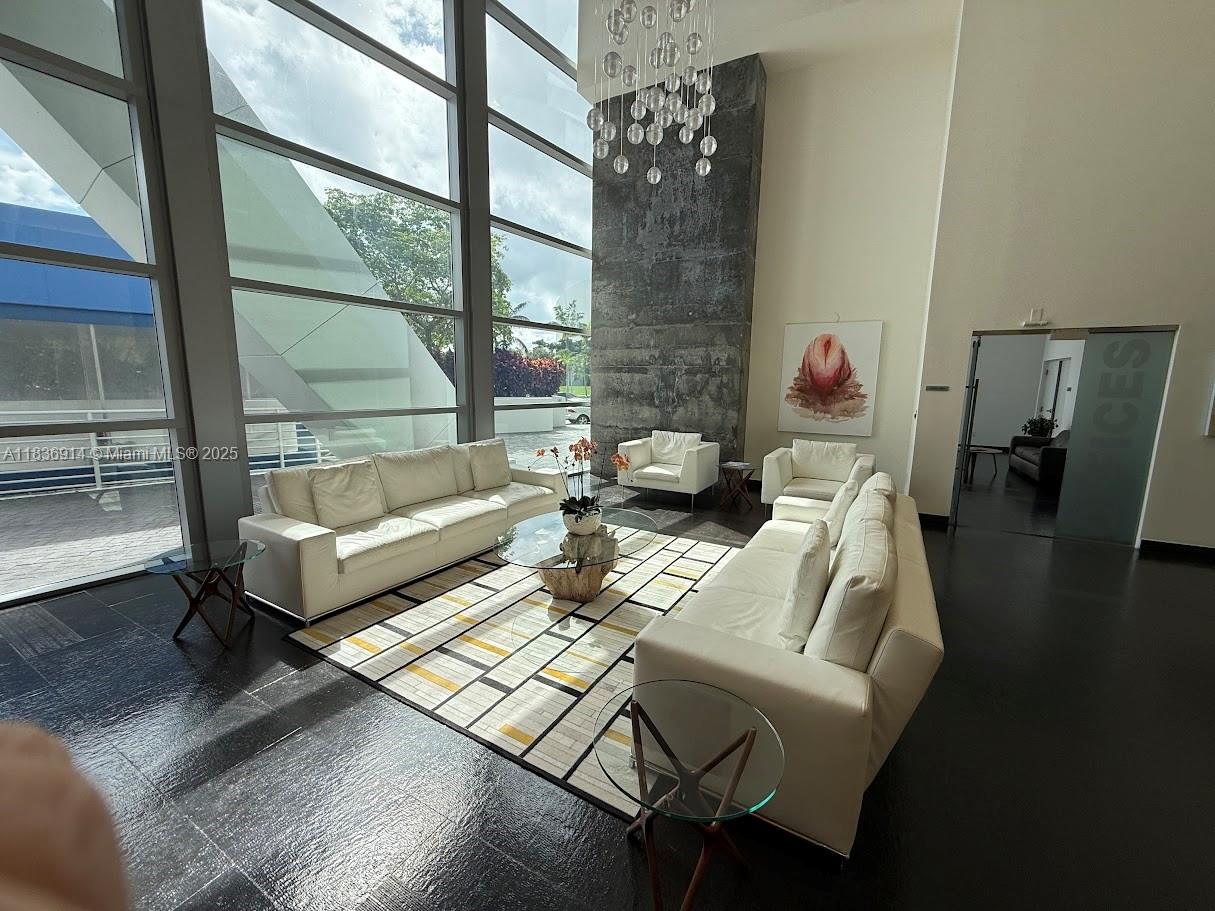 888 Biscayne Blvd #3901, Miami FL 33132