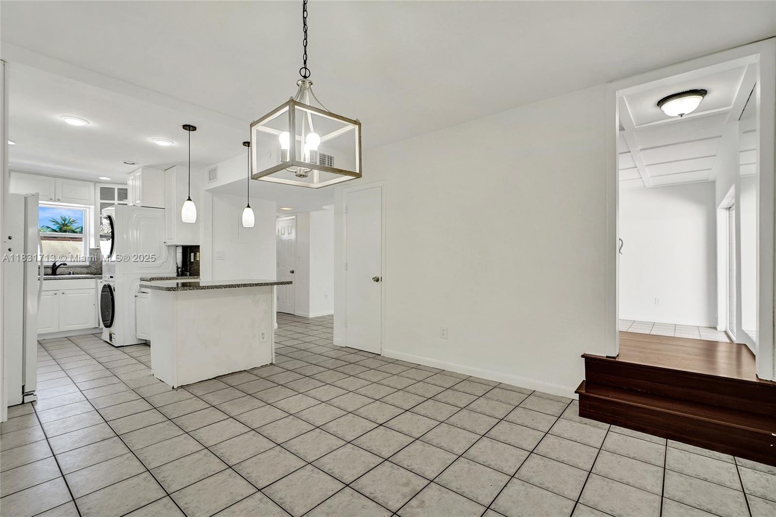 7310 S Miami Lakeway S, Miami Lakes, Florida image 16