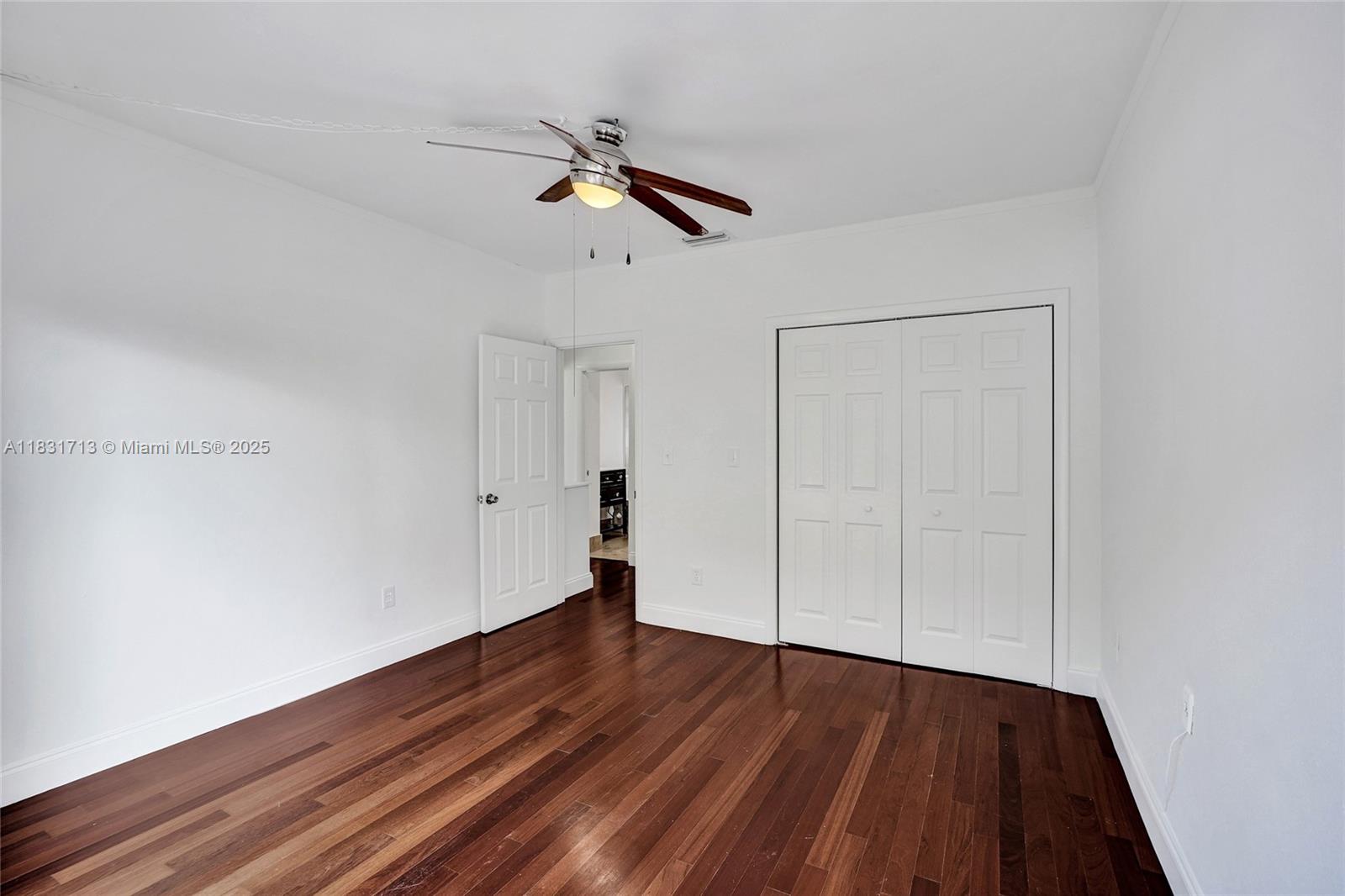 7310 S Miami Lakeway S, Miami Lakes, Florida image 38