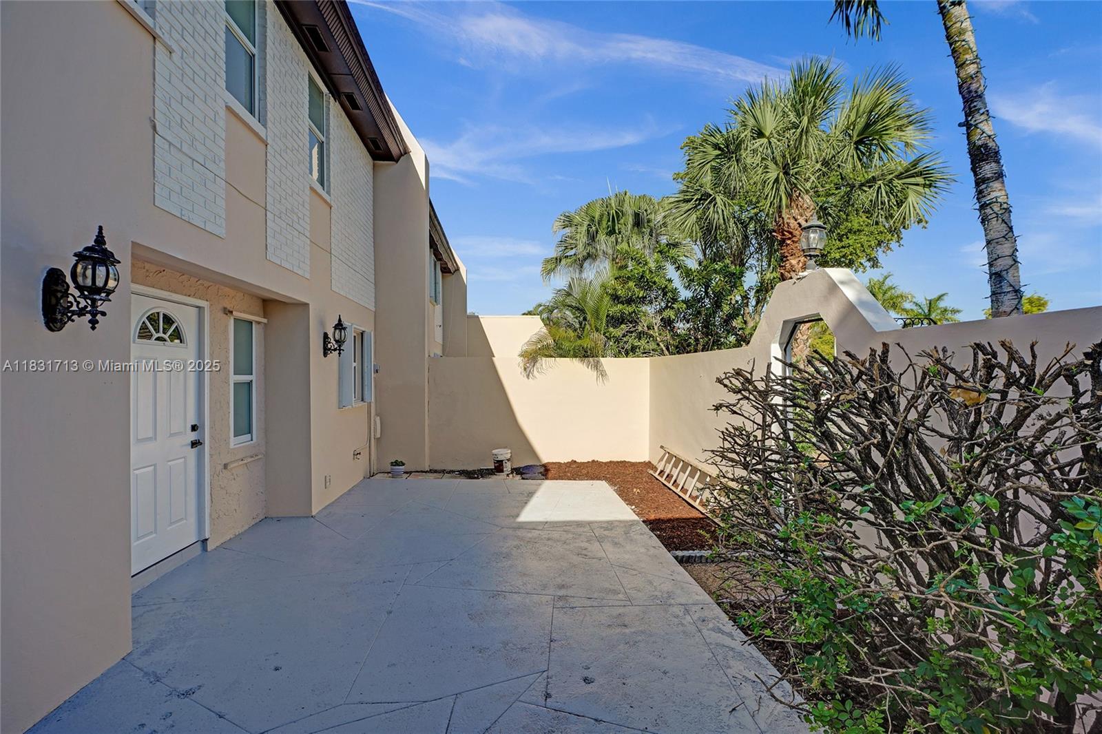 7310 S Miami Lakeway S, Miami Lakes, Florida image 7