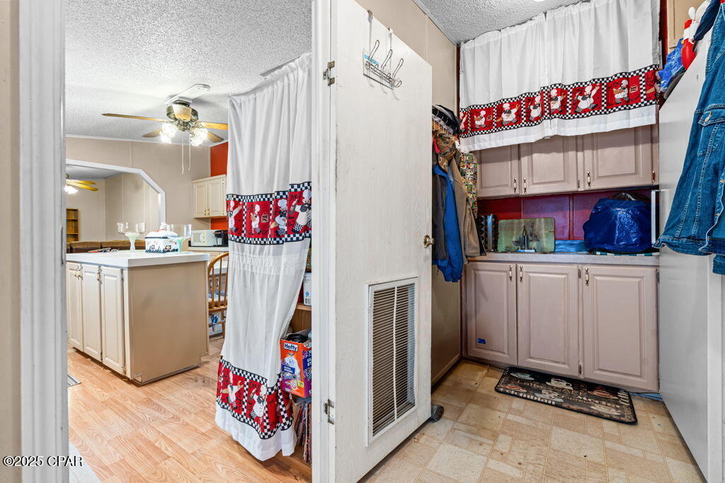 Image 15 For 22390 Valencia Drive