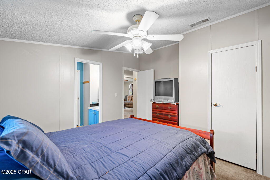 Image 32 For 22390 Valencia Drive