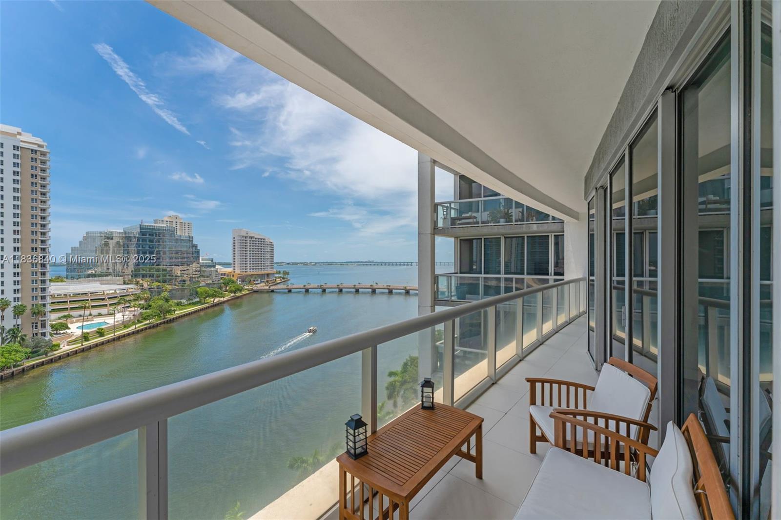 Condo for Sale in Miami, FL