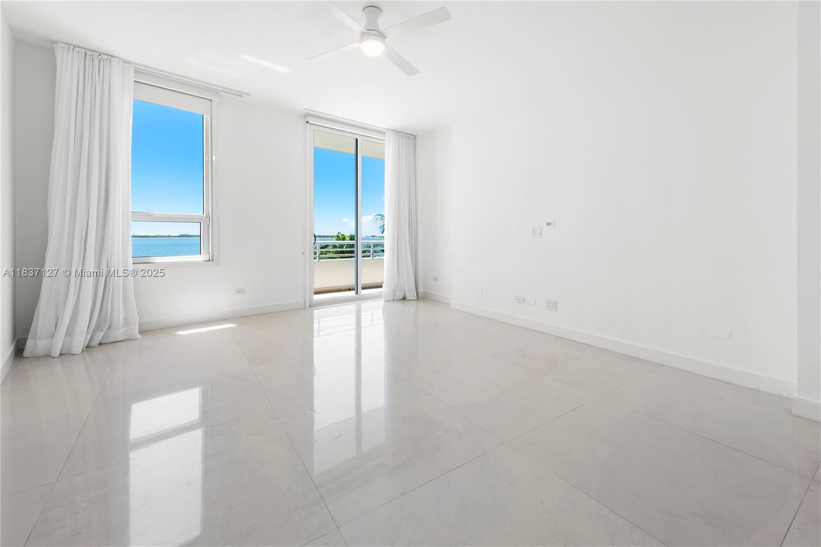 Miami FL 33131 - A11837127