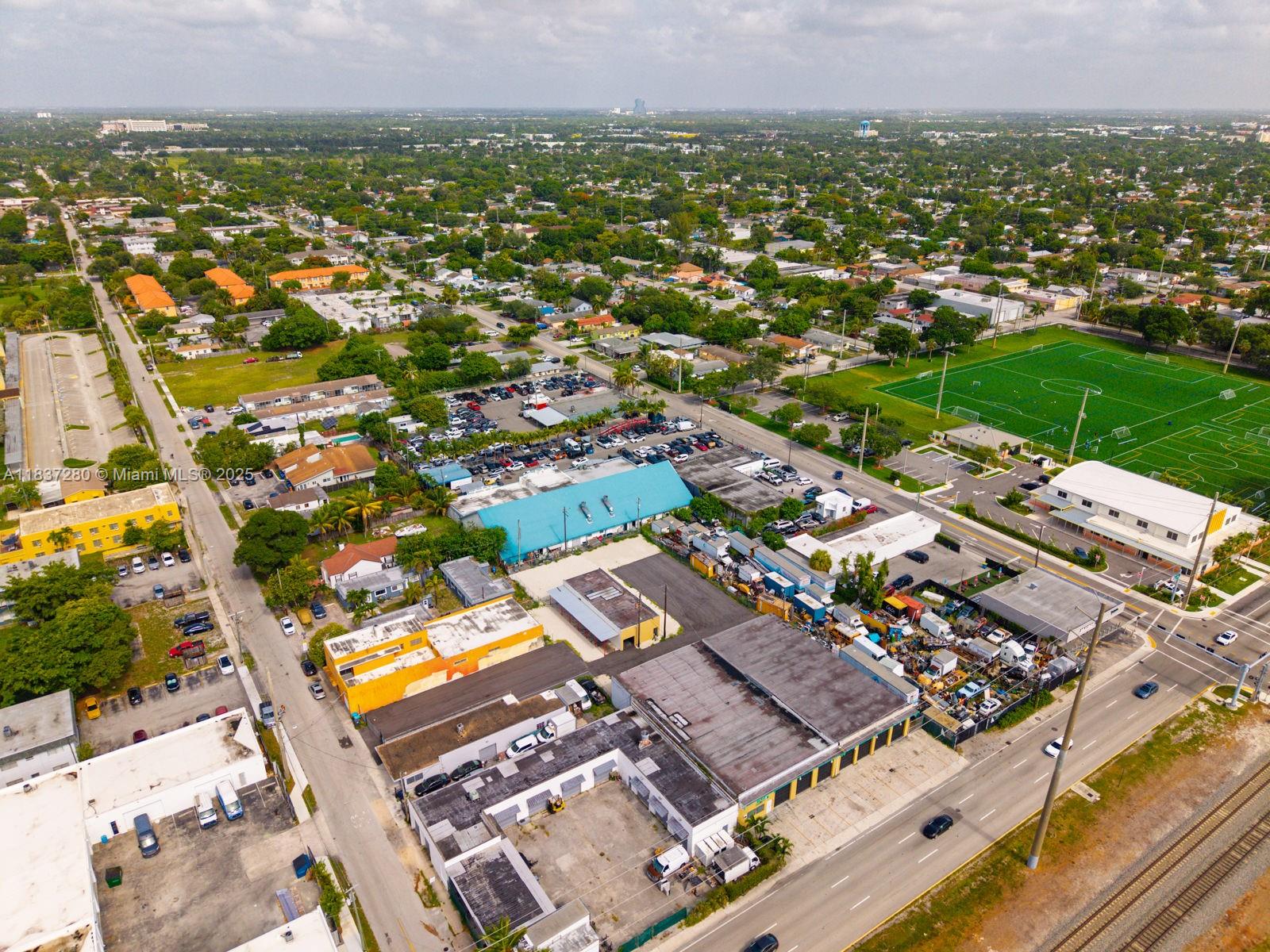 Premier Turnkey Bodyshop For Sale In Hollywood