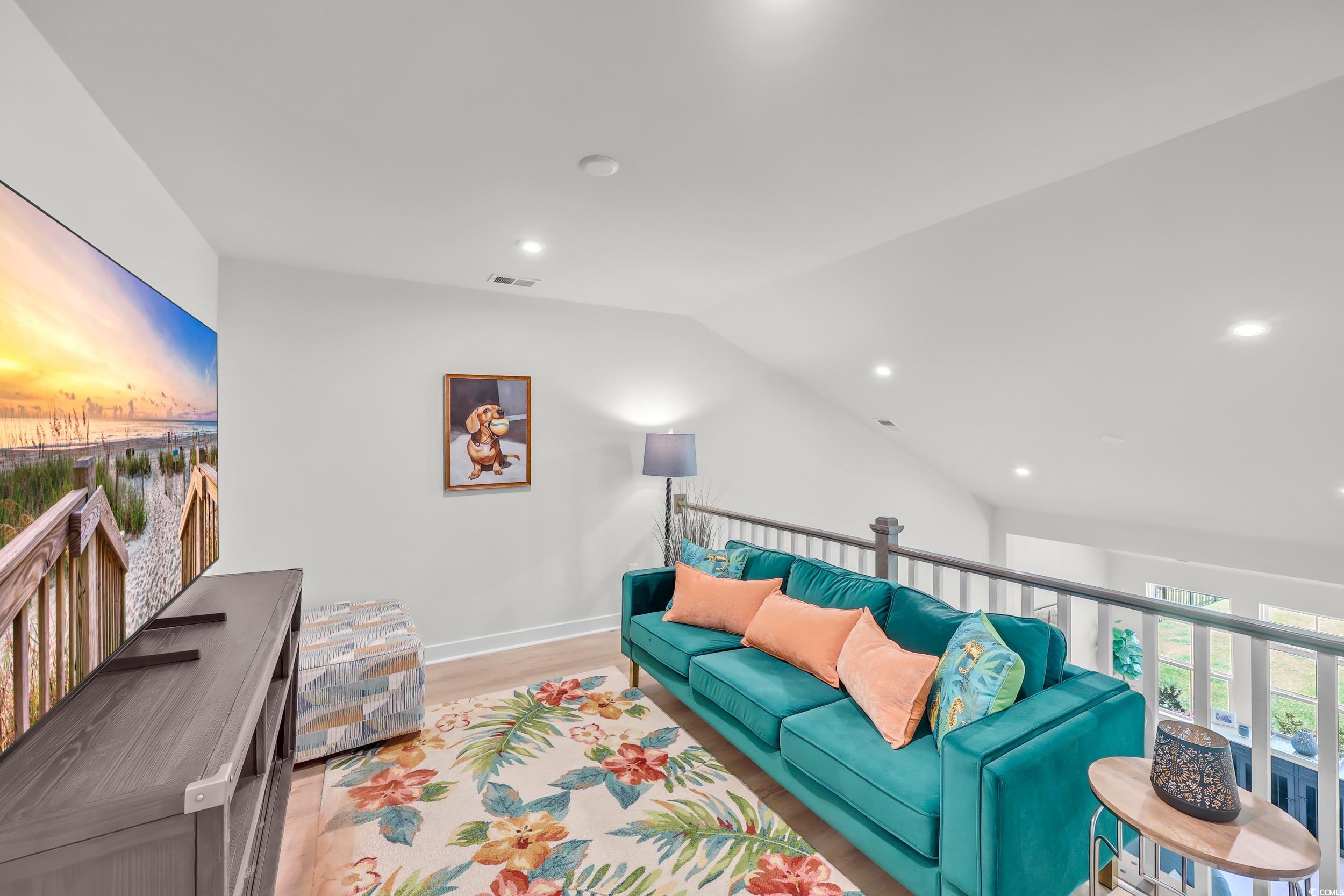 8906 Freya Way