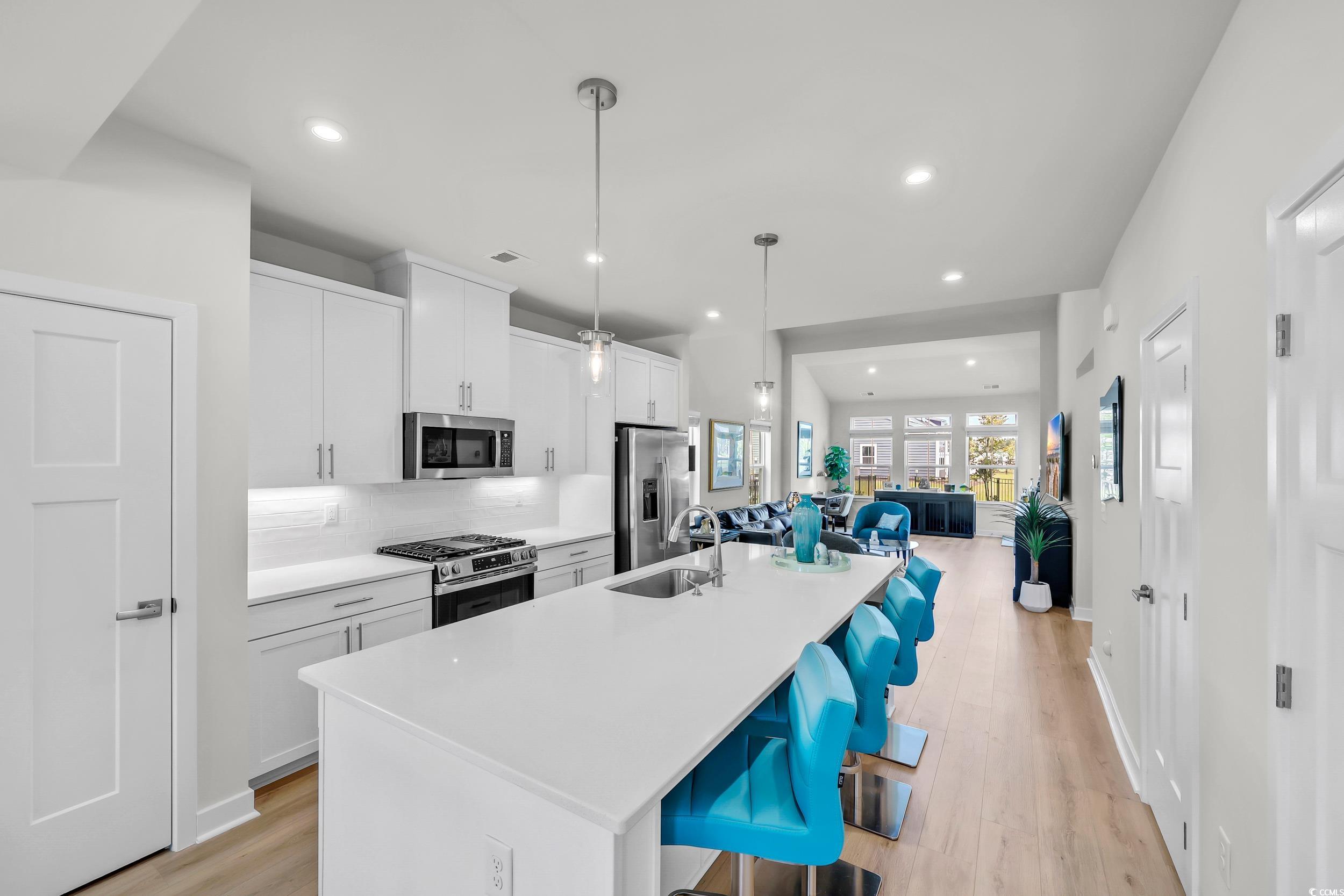 8906 Freya Way