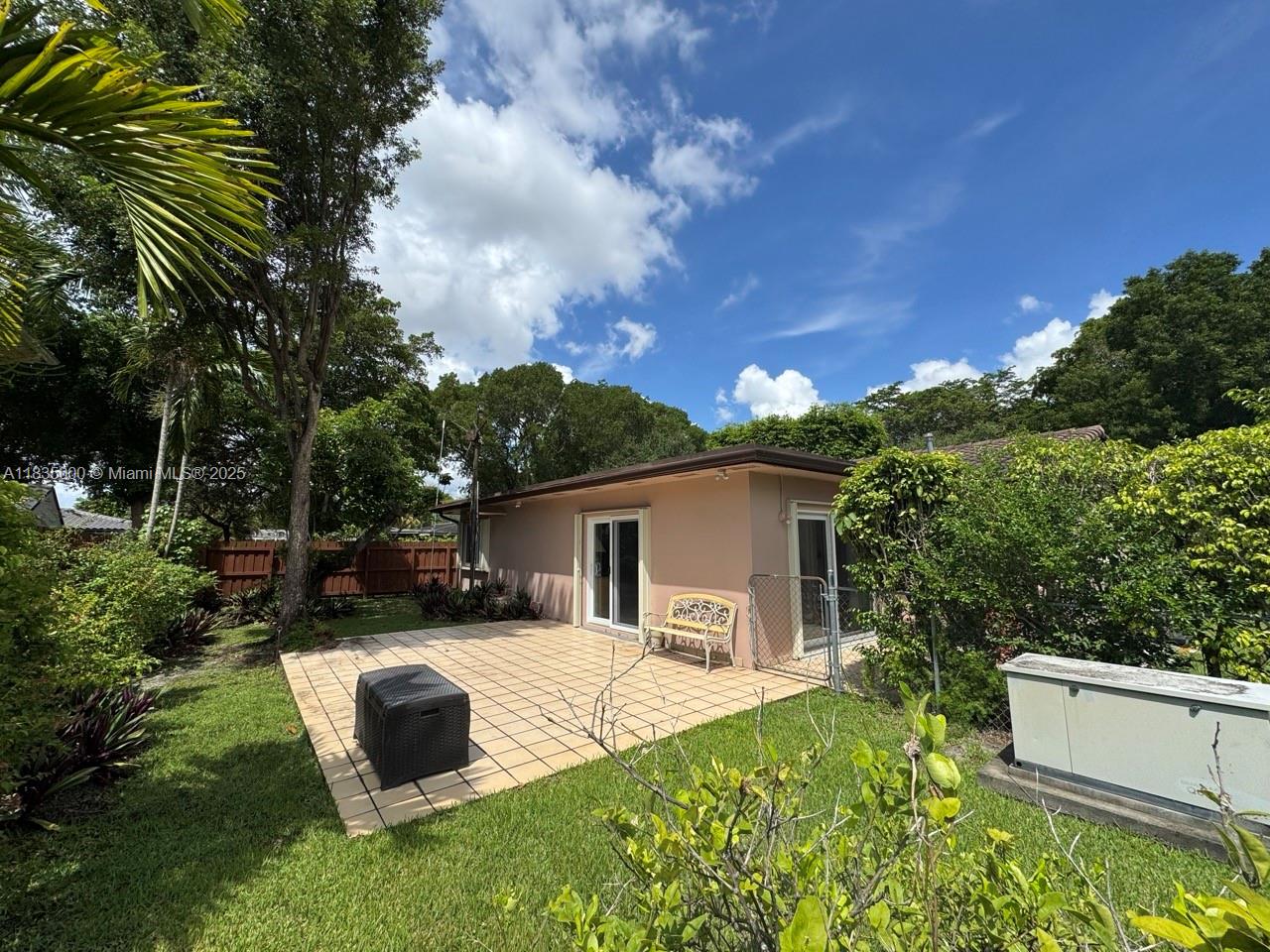 14181 Leaning Pine Dr, Miami Lakes, Florida image 19