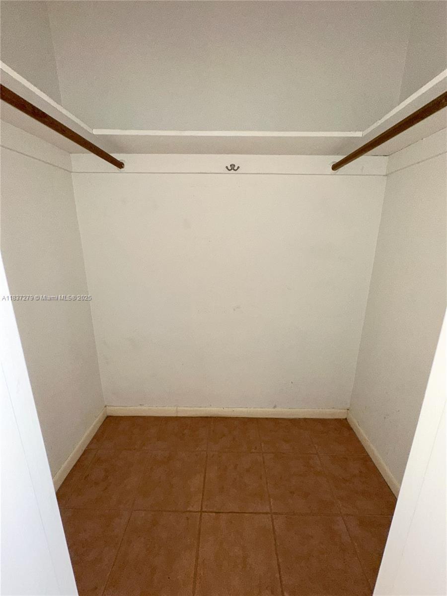 1720 Funston St #111, Hollywood, Florida image 12