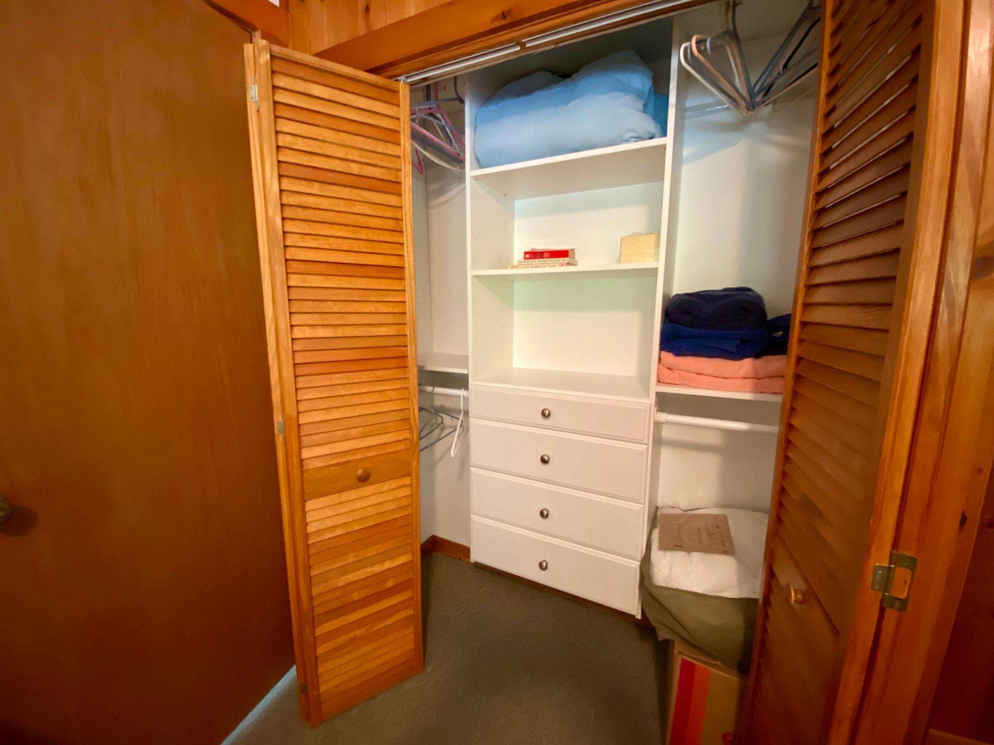 Oxbow Lake Property 8195 Bay Rd E Photo 20