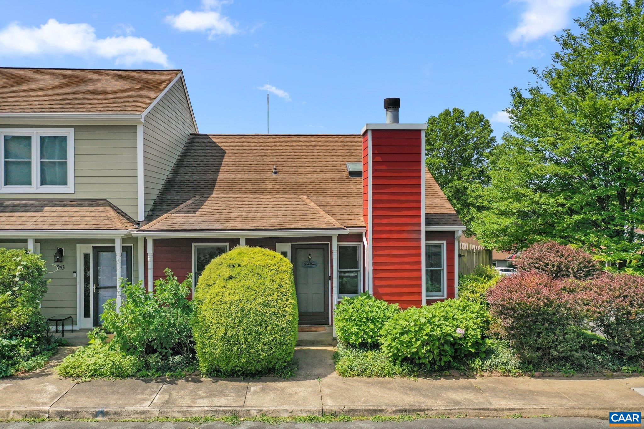 Open House Sunday, 7/27/25 @ 12-2PM End-unit offering convenient single-level living with fresh interior paint throughout. Enjoy a newly renovated primary bathroom, brand-new carpet in bedrooms 2 and 3, and a vaulted/cathedral ceiling that adds a sense of openness and light. The home also features an inviting front porch, a fenced and private back patio and a spacious eat-in kitchen.  Additional highlights include two designated parking spaces and access to a wealth of community amenities—clubhouse, swimming pool, basketball and tennis courts, and playgrounds.  Ideally situated just 5 miles from UVA, Downtown Charlottesville, Barracks Road, and John Paul Jones Arena, this home offers quick access to shopping, dining, arts, and entertainment—bringing the best of city living right to your doorstep.