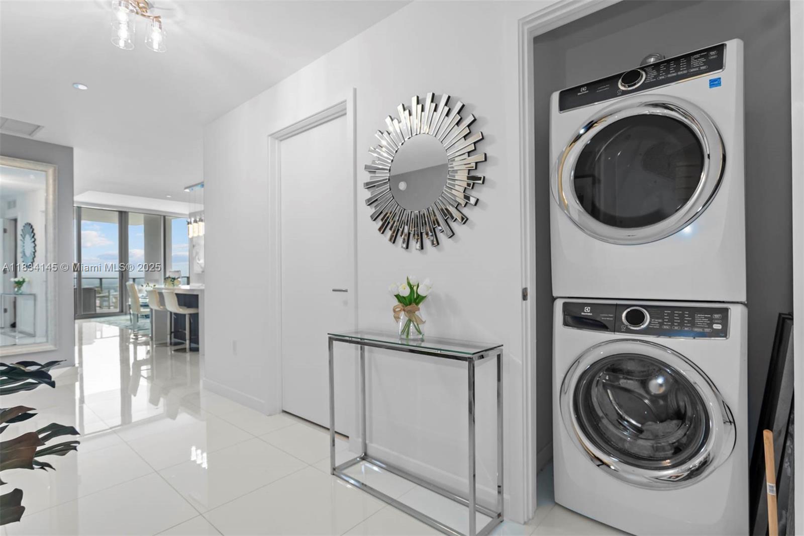 851 NE 1st Ave #3900, Miami FL 33132