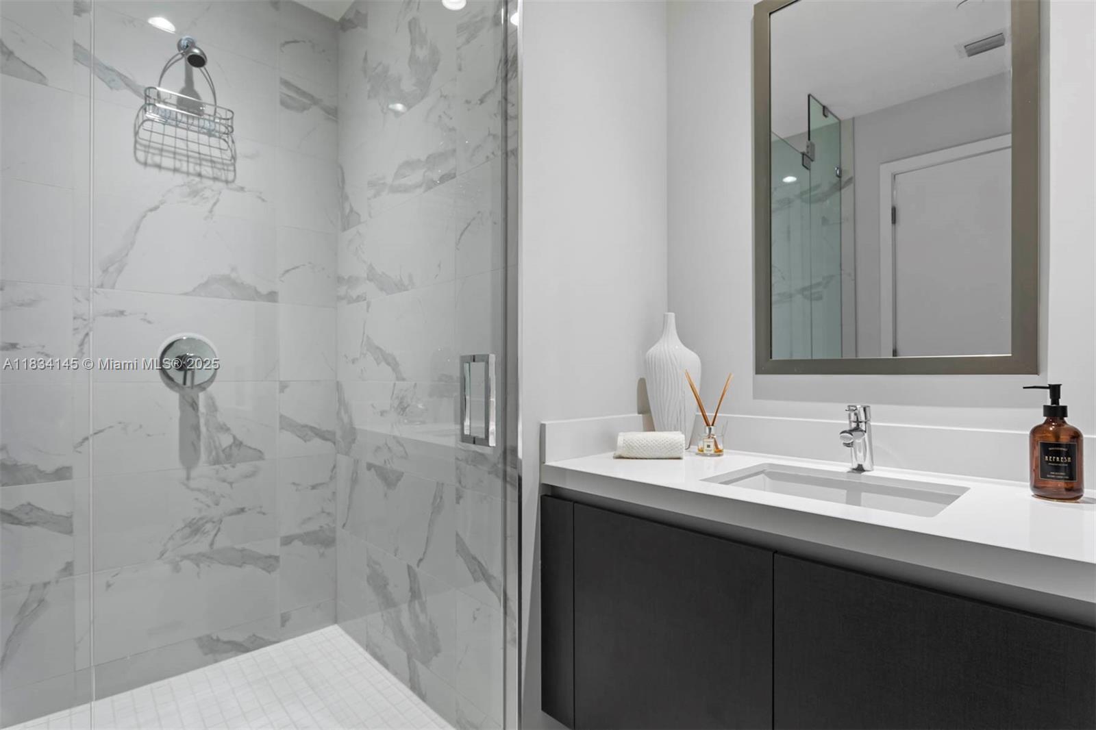 851 NE 1st Ave #3900, Miami FL 33132