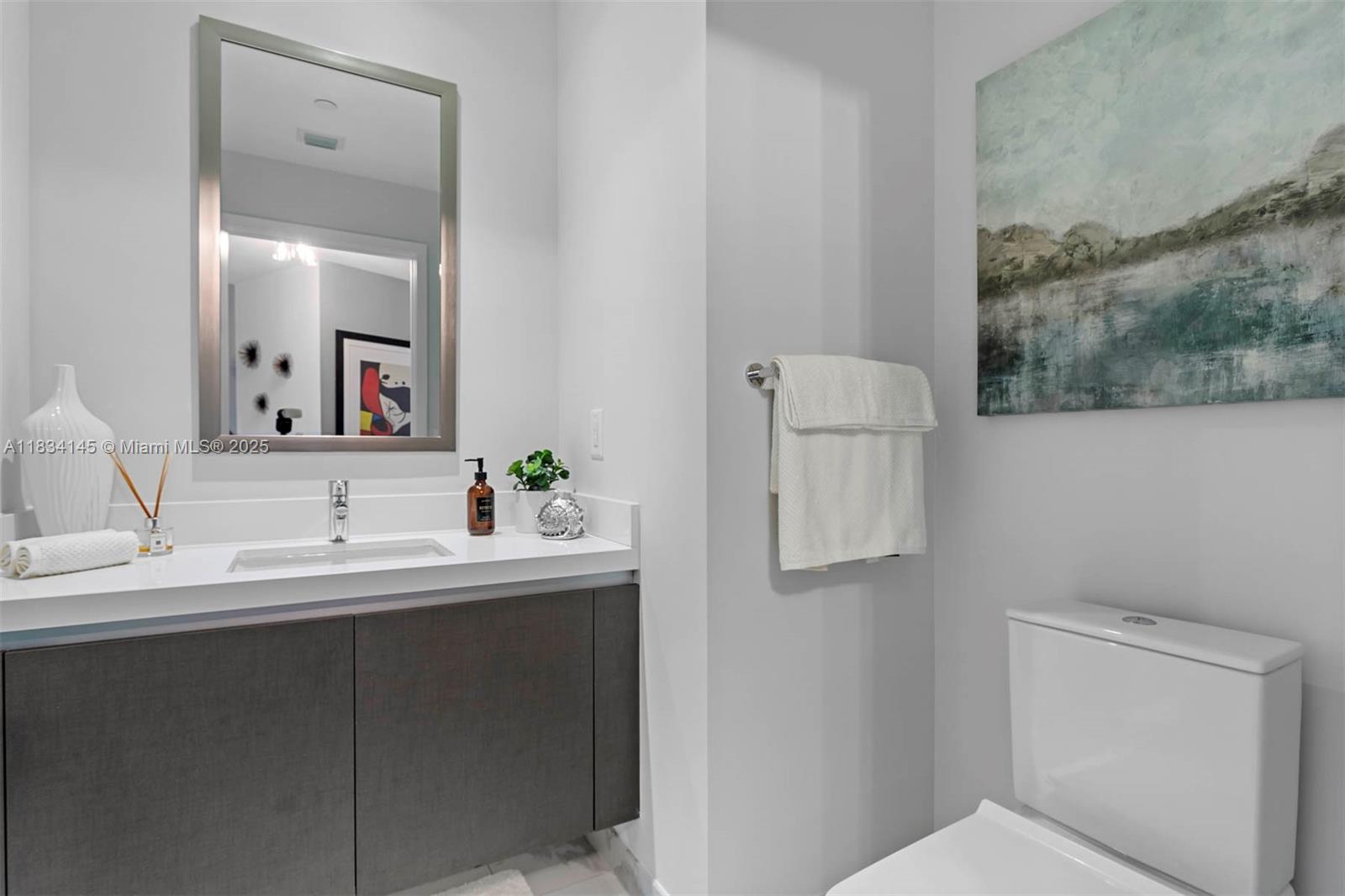 851 NE 1st Ave #3900, Miami FL 33132