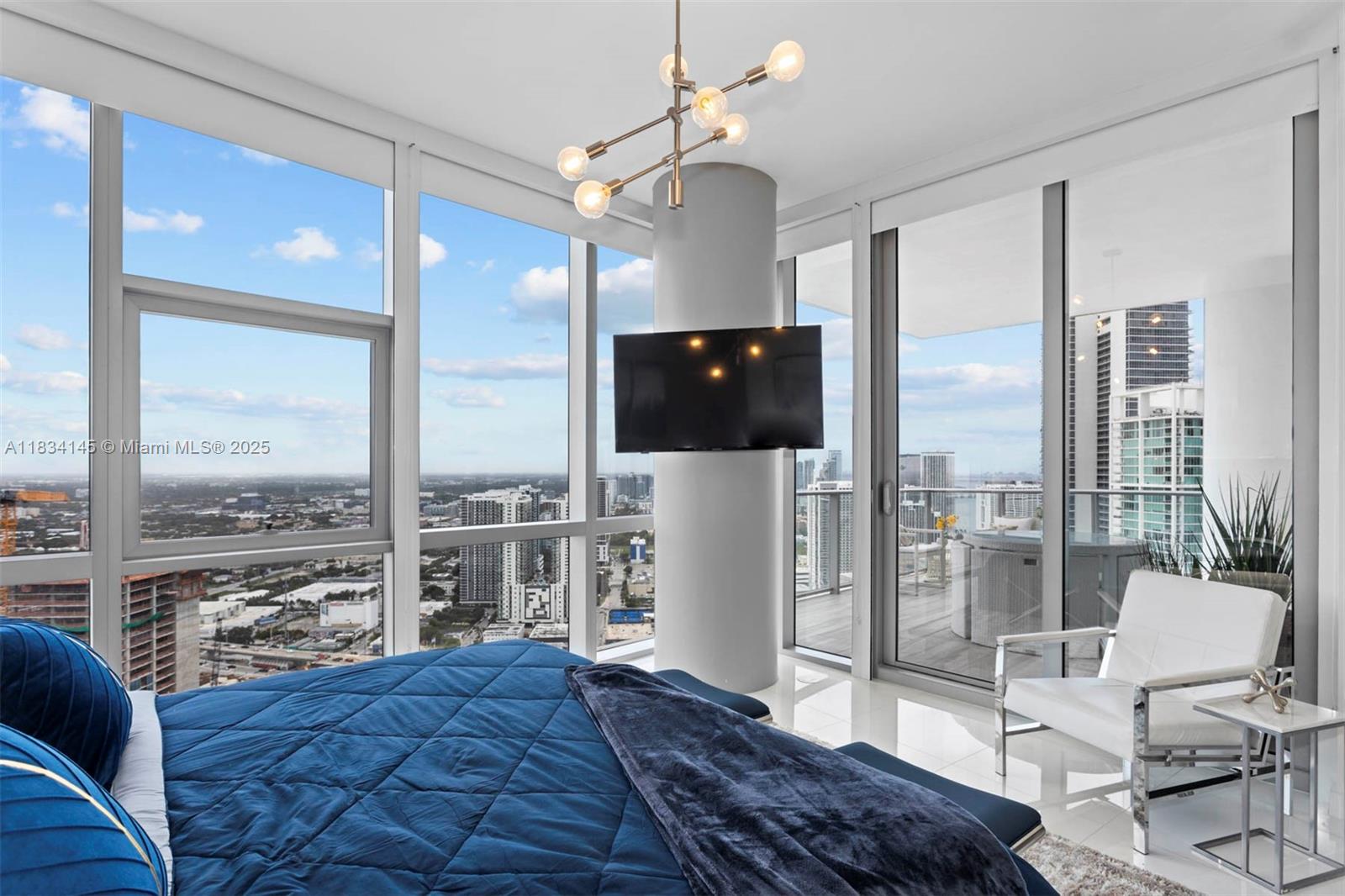 851 NE 1st Ave #3900, Miami FL 33132