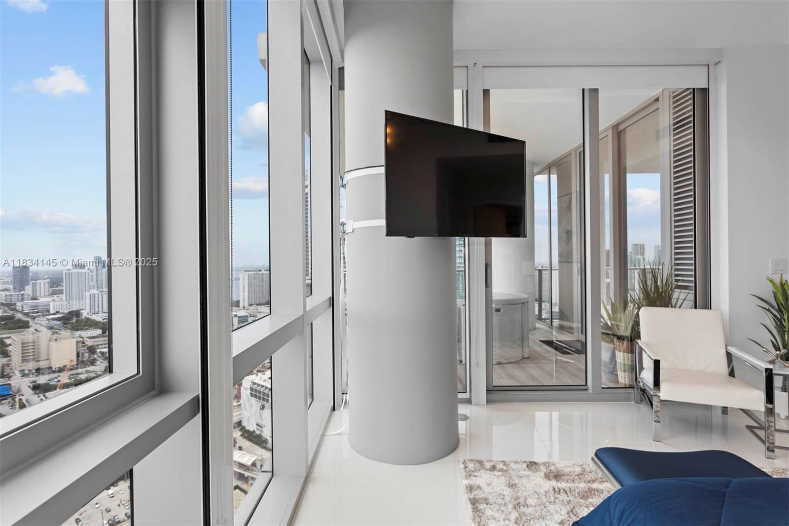 851 NE 1st Ave #3900, Miami FL 33132