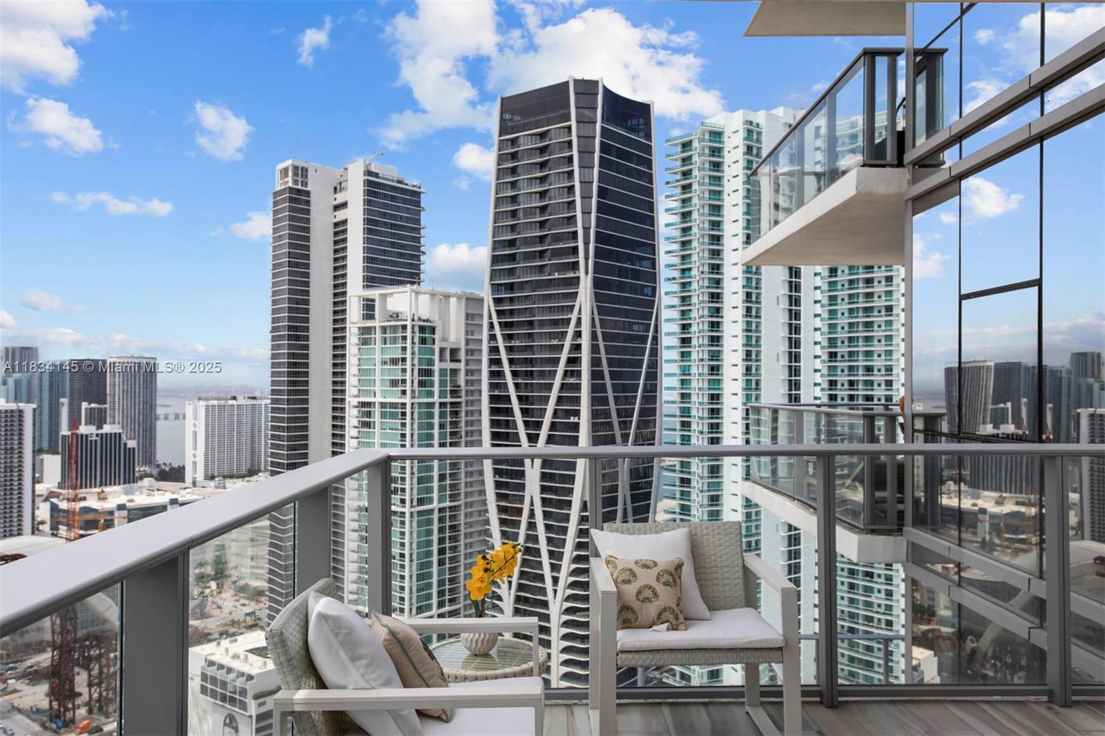 851 NE 1st Ave #3900, Miami FL 33132
