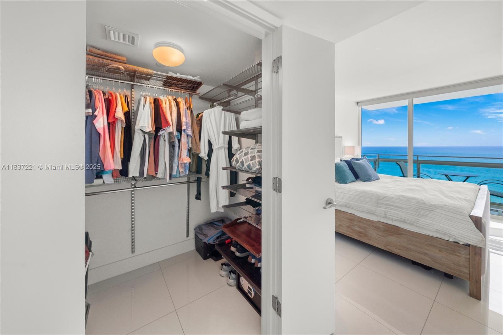 6801 Collins Ave #LPH17, Miami Beach FL 33141