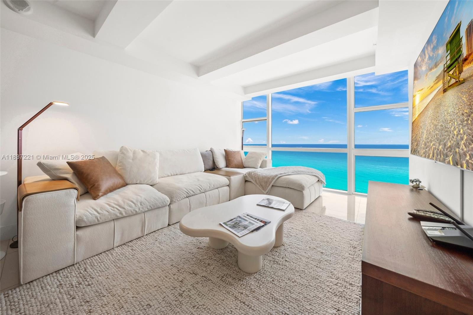 6801 Collins Ave #LPH17, Miami Beach FL 33141