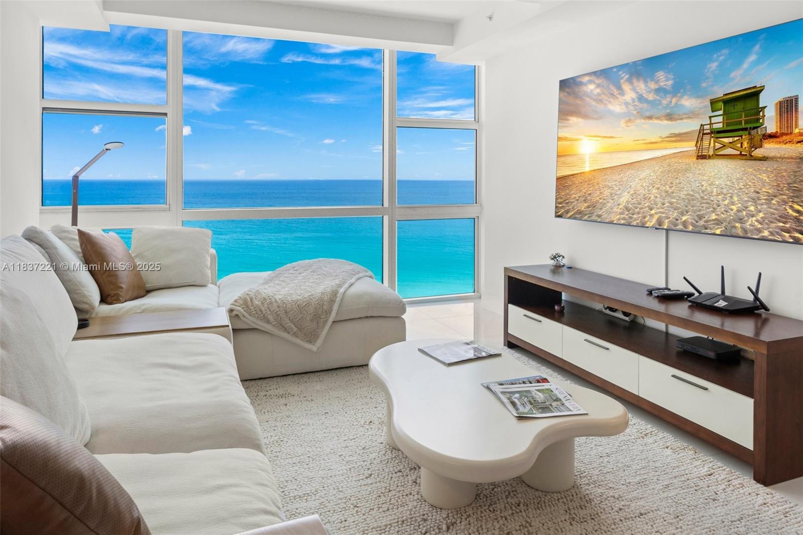6801 Collins Ave #LPH17, Miami Beach FL 33141
