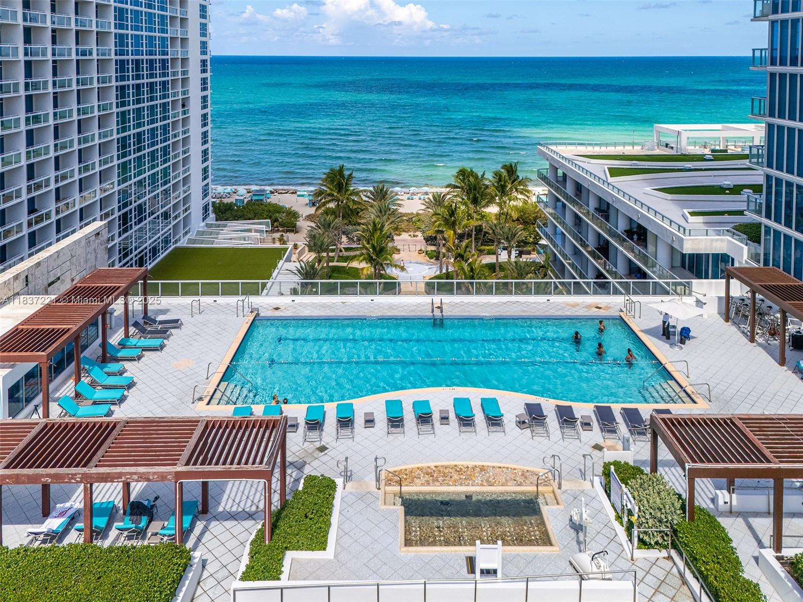 6801 Collins Ave #LPH17, Miami Beach FL 33141