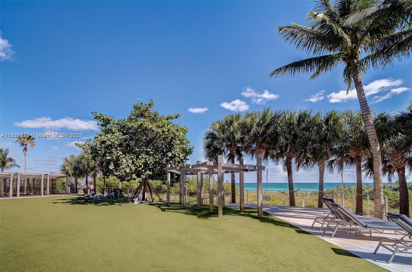 6801 Collins Ave #LPH17, Miami Beach FL 33141