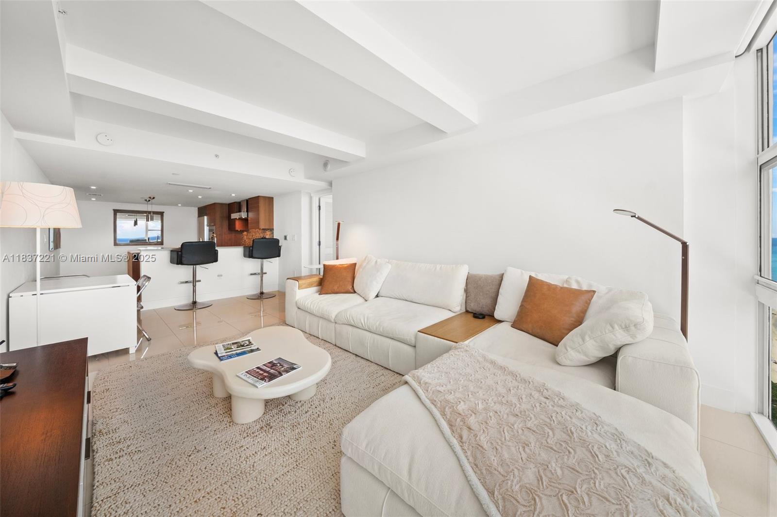 6801 Collins Ave #LPH17, Miami Beach FL 33141