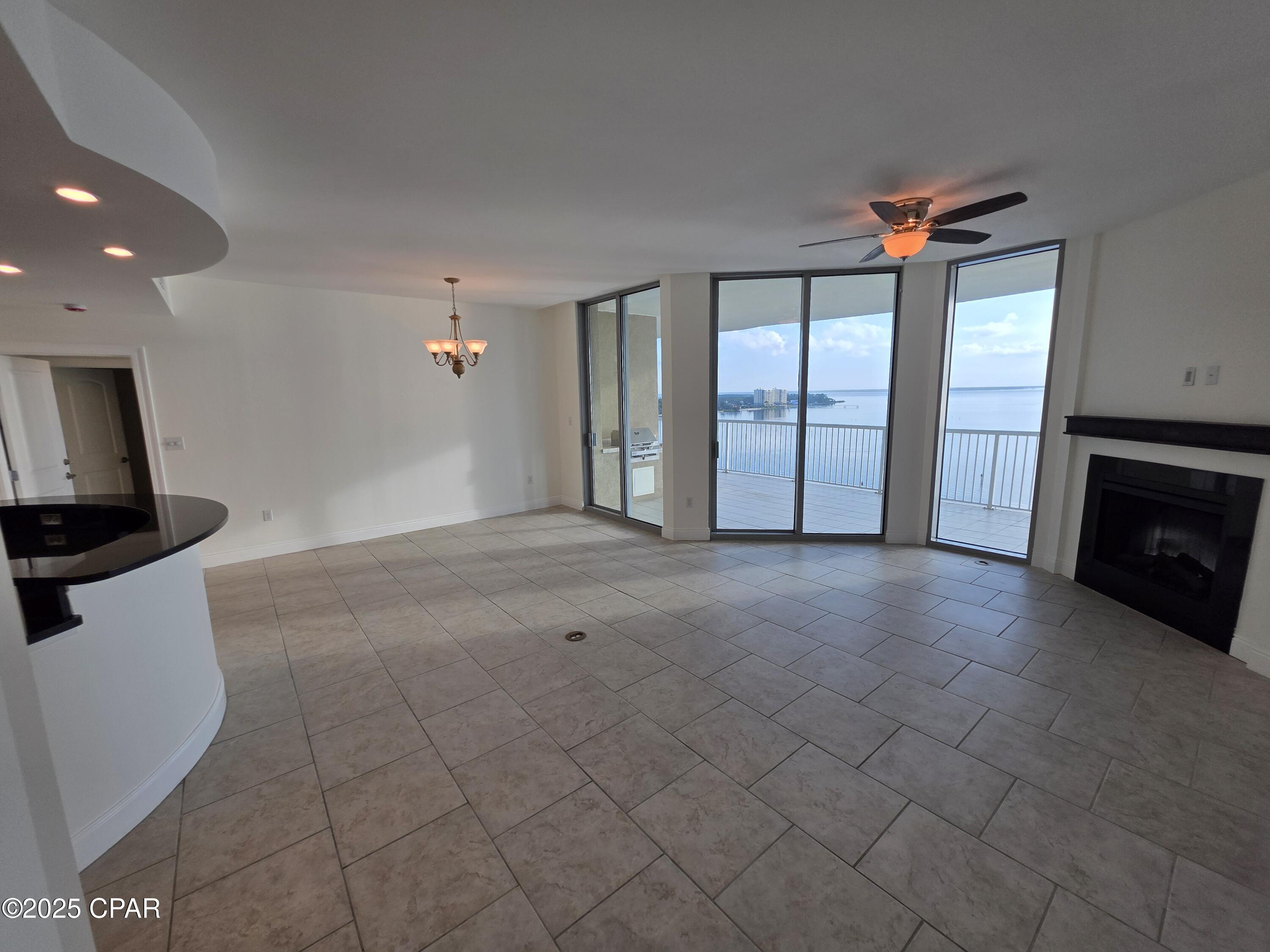 Image 6 For 6422 Highway 98  1105