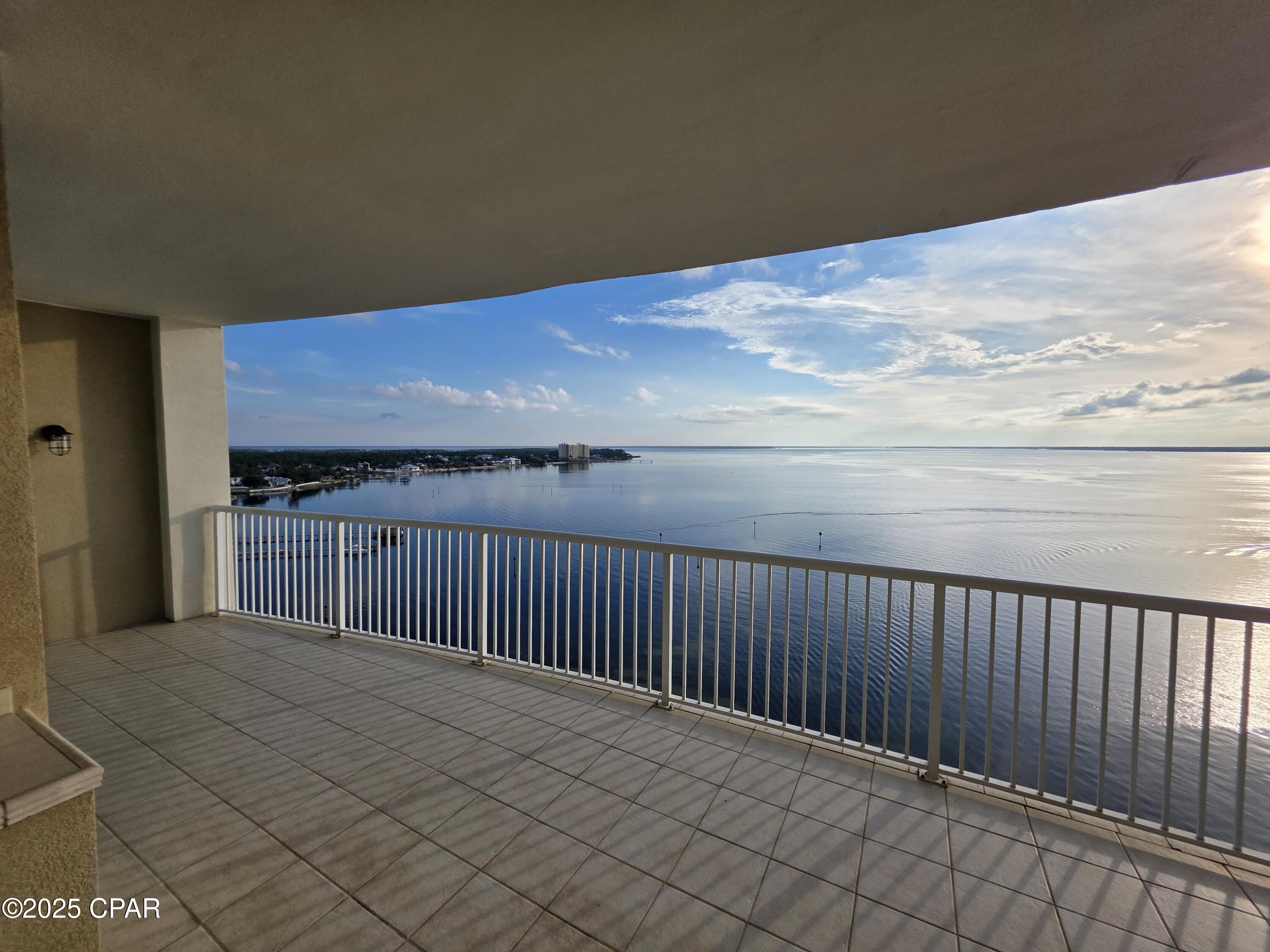 Image 7 For 6422 Highway 98  1105
