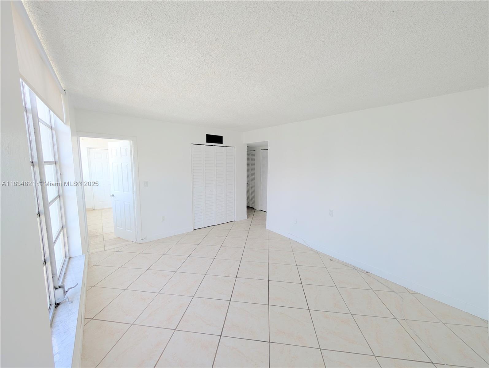 1075 93rd St #401, Bay Harbor Islands, Florida image 16