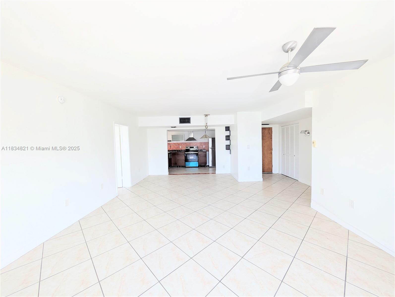 1075 93rd St #401, Bay Harbor Islands, Florida image 5