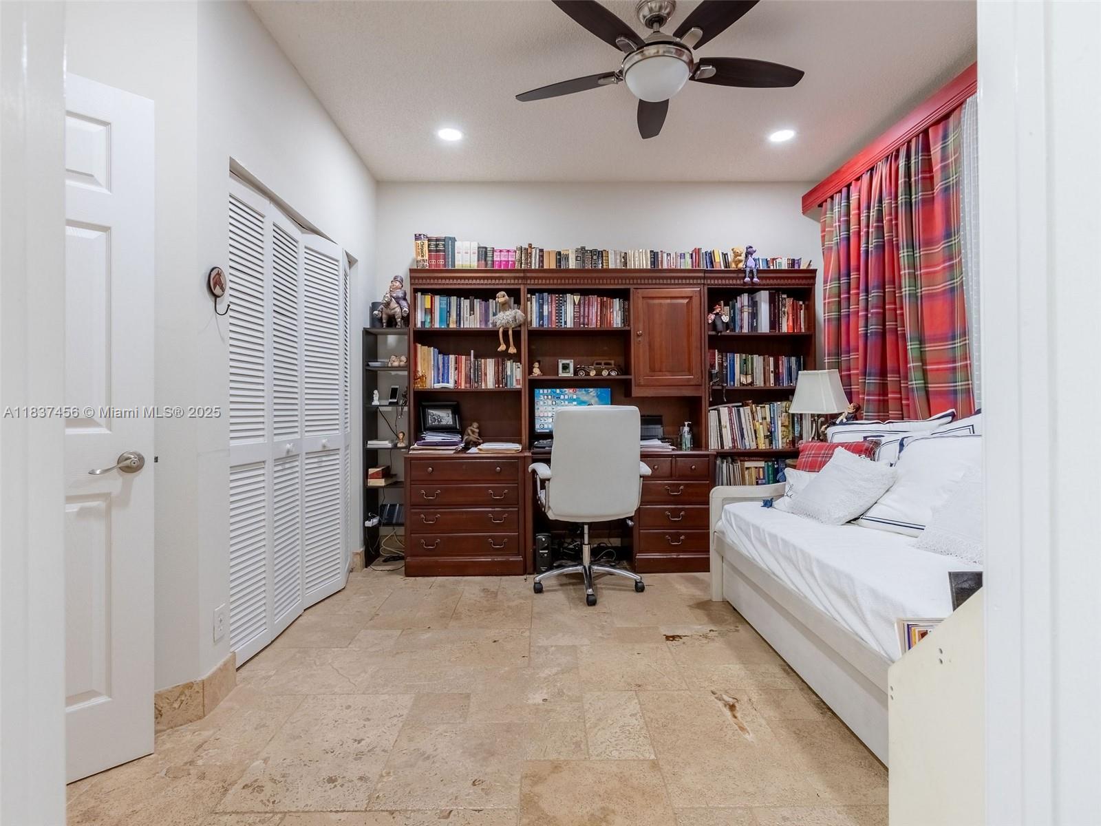 3043 Lakewood Dr, Weston, Florida image 21