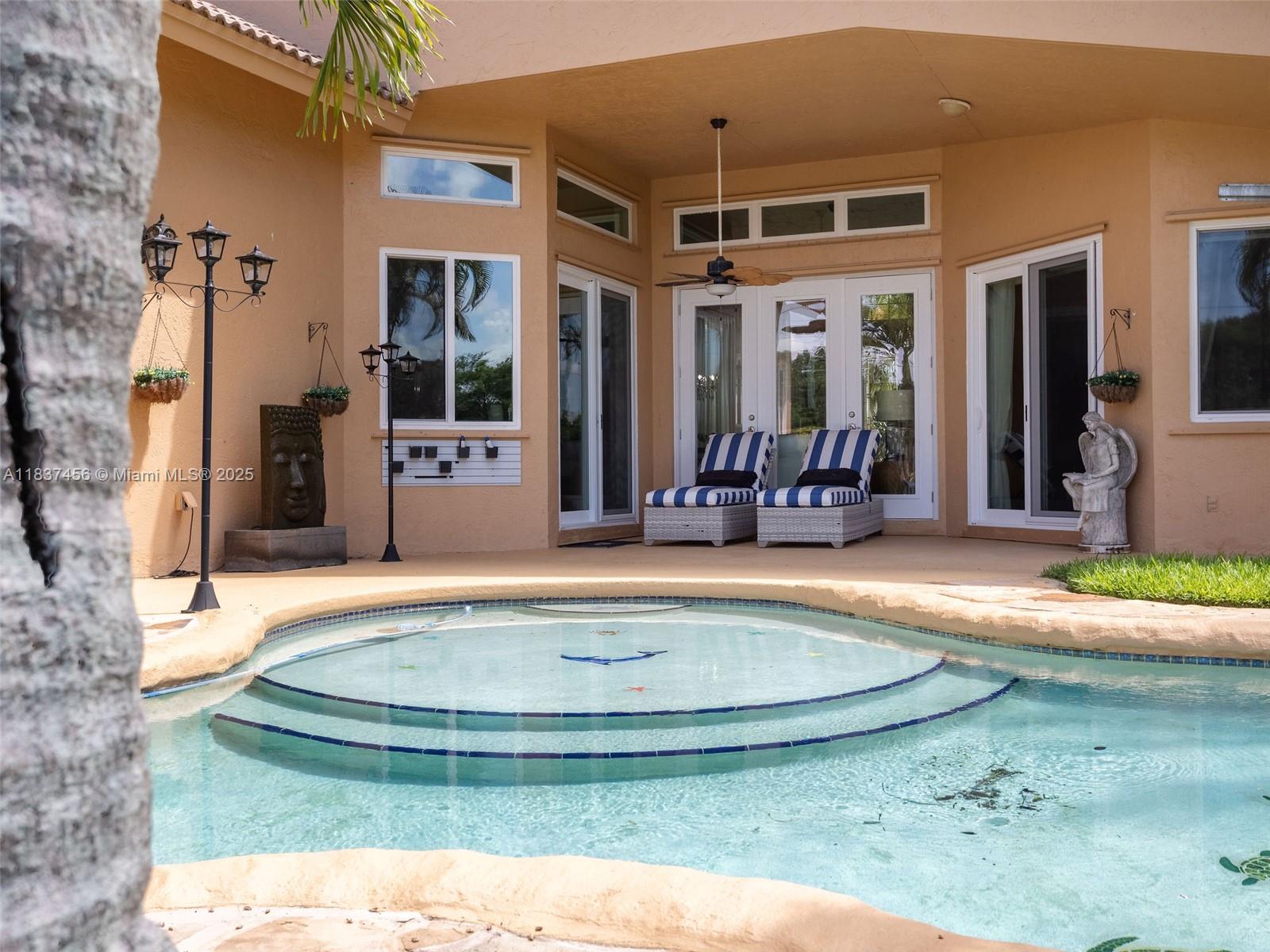 3043 Lakewood Dr, Weston, Florida image 27
